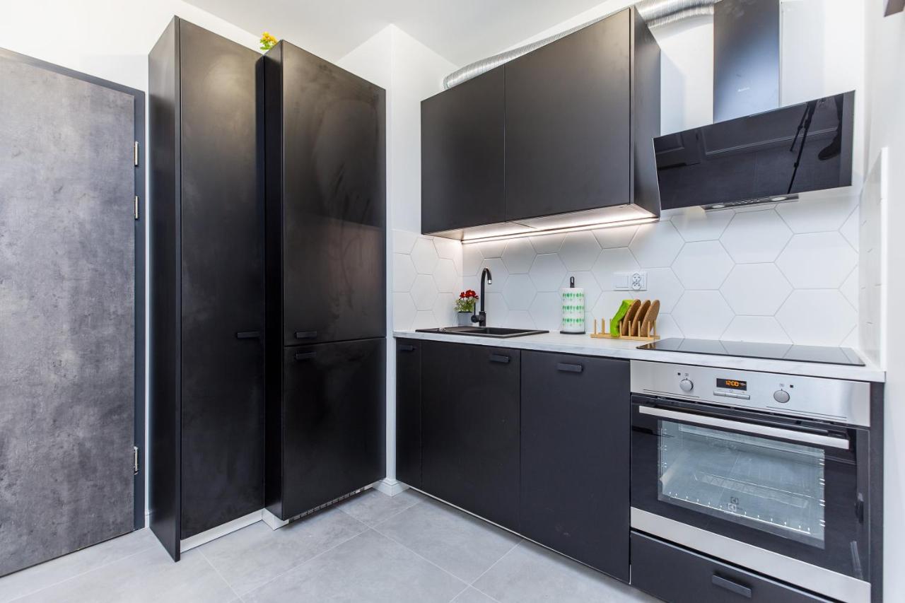 Ferienwohnung Cloud9 - Barska 69 Krakau Exterior foto